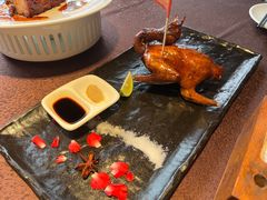 金牌红烧乳鸽-侨美·唐荔园·40年地道粤菜