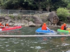-安吉龙王山峡谷漂流
