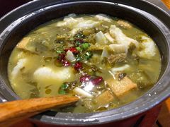 -周鱼小馆石锅酸菜鱼(活力汇店)