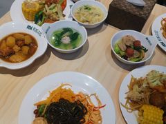 -梦航彩虹之约自助餐厅(华府天地店)