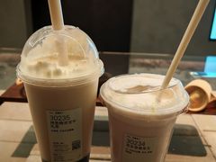 -喜茶(深圳万象城黑金店)