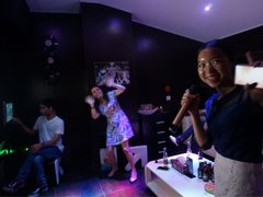-里堂派对·独栋团建聚会小院轰趴馆(三圣乡店)