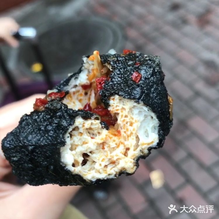 以后一定要去广西尝一尝正宗的呢 臭豆腐