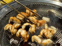 -围炉肉舍•炭烤活鳗•丹东海鲜烤肉(步行街店)