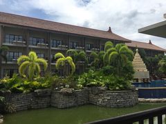 -三亚亚龙湾雅高铂尔曼别墅度假酒店