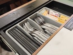 餐具摆设-深仔记茶餐厅(亚士厘道店)