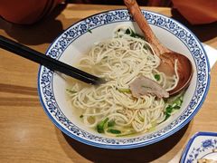 -舌尖尖·兰州牛肉面(浦东机场店)