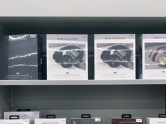 -Apple授权专营店(五彩城店)