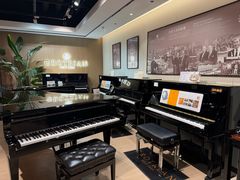 -柏斯音乐艺术中心·钢琴·吉他(上音店)