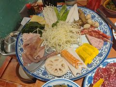 -周小明火锅(黑金冠社区店)