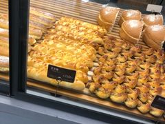 -Bread Talk 面包新语(荟聚店)