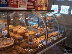 -昆明冠生园·蛋糕·面包(南强街店)