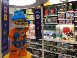 -乐高授权专卖店(浦东嘉里城店)