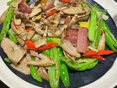 -桥边小楼·手工云南菜·丽江地标美食