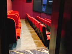 -新影联鸿泰影城