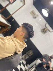 -MARTIN'S BARBER SHOP男士理发馆
