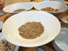 -蟹家大院 · 独揽江景(滨江店)