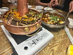 -乡土特色.冷锅鱼.牦牛肉汤锅