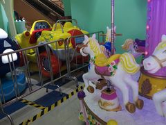 -爱玩嘉年华(龙湖曲江天街店)