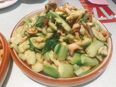 黄瓜拌海螺-荣祥海鲜·烟台菜(胜利路二部)