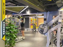 -贝菲特游泳健身(徐泾店)