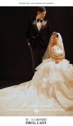 -第一夫人婚纱摄影(南京店)
