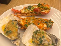 -怡咖啡海鲜自助餐厅(浦东香格里拉店)