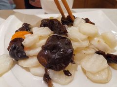 -闫府私房菜(经四路万达店)