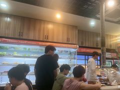-哈尔滨小酒馆·鲜肉现穿自助烧烤(康新花园店)