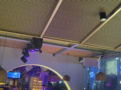 -离岸江景音乐酒馆