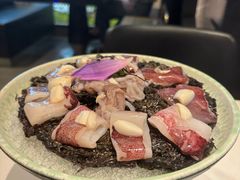 -左庭右院鲜牛肉火锅(金山万达店)