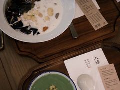 -RUXU入续糖水铺与包(卓悦中心店)