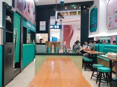 大堂-甘食记·成都肥肠粉(汕头万象城店)