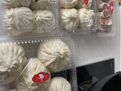 -白玉兰食品(中山公园龙之梦店)