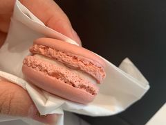 玫瑰马卡龙-Pierre Marcolini(德基广场店)