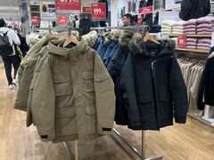 -优衣库(上海金桥国际商业广场店)