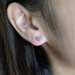 -威德钻石-克拉钻大本营(南京东路店)