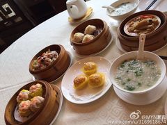 -顺峰海鲜酒楼(省府店)