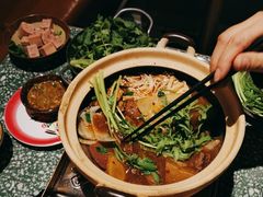 -牛腩之旅·牛腩牛杂煲(经纬汇店)