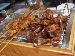 -喝丢一只鞋海鲜烧烤·海肠捞饭(东关街店)