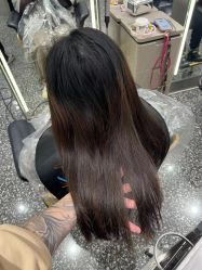 -Tloml salon