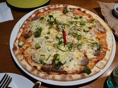 -JINNS锦时 steak&pizza(浸信会礼拜堂旧址店)