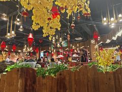 -老滇山寨•云南特色菜•地方菜•民族风情歌舞表演(金碧店)