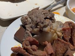-海底捞火锅鲜切牛肉主题店(长寿路店)