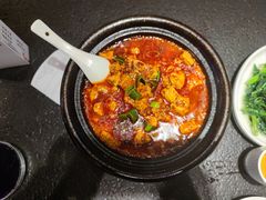 -万重锦·人文川菜馆(骡马市店)