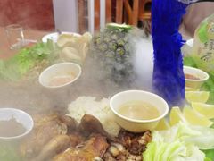 -沐毫傣泐云南菜孔雀宴•手抓饭傣味烧烤(曼听公园店)