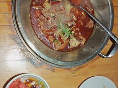 -大众跷脚牛肉馆·非遗传承单位(峨眉山店)