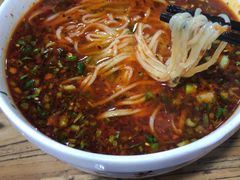 拉面-陇上全荟兰州传统牛肉面(延吉路店)