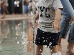 -枫叶小镇奥特莱斯