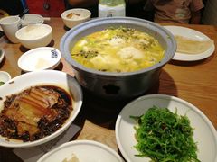 -吕氏疙瘩汤·新鲁菜(新贵和店)